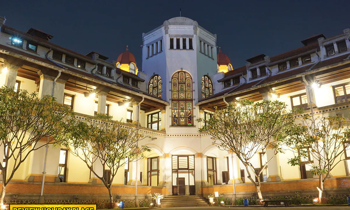Menelusuri kemegahan bangunan antik sambil hunting foto di Kota Semarang
