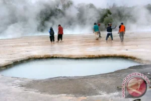 Pesona Wisata Alam Keramikan Suoh Lampung Barat