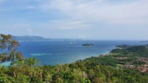 Mau Liburan Akhir Pekan? Yuk ke Muncak Teropong Laut