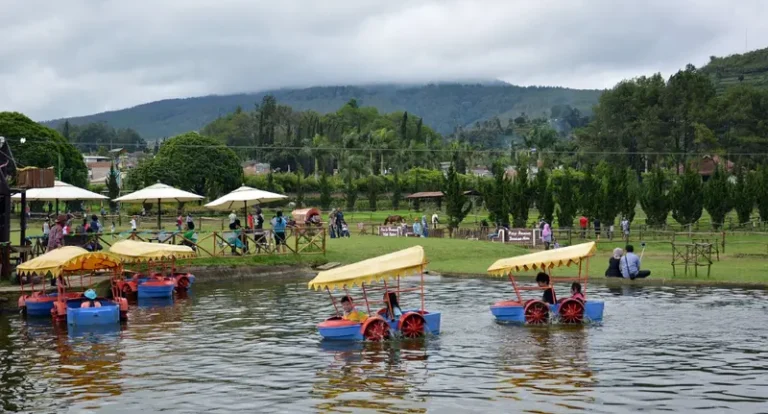 20 rekomendasi tempat wisata di Lembang yang cocok untuk liburan keluarga